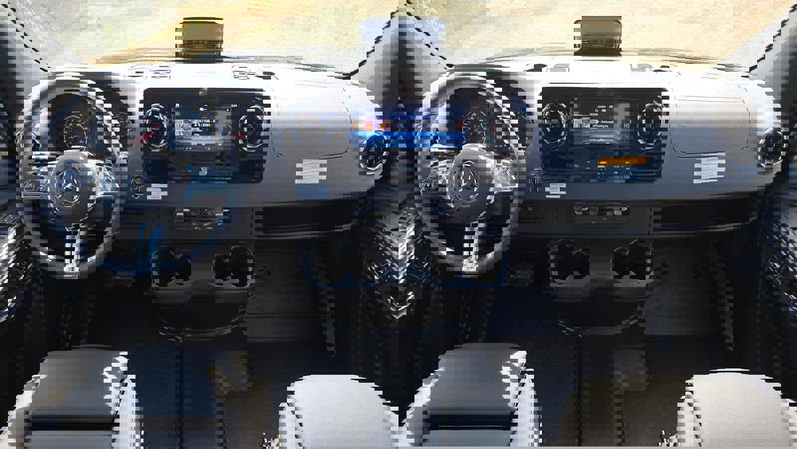 Used 2026 Mercedes-Benz Sprinter 2500 image 16