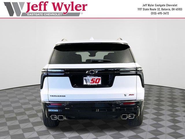 New 2026 Chevrolet Traverse RS w/ LPO, Floor Liner Package FWD image 31