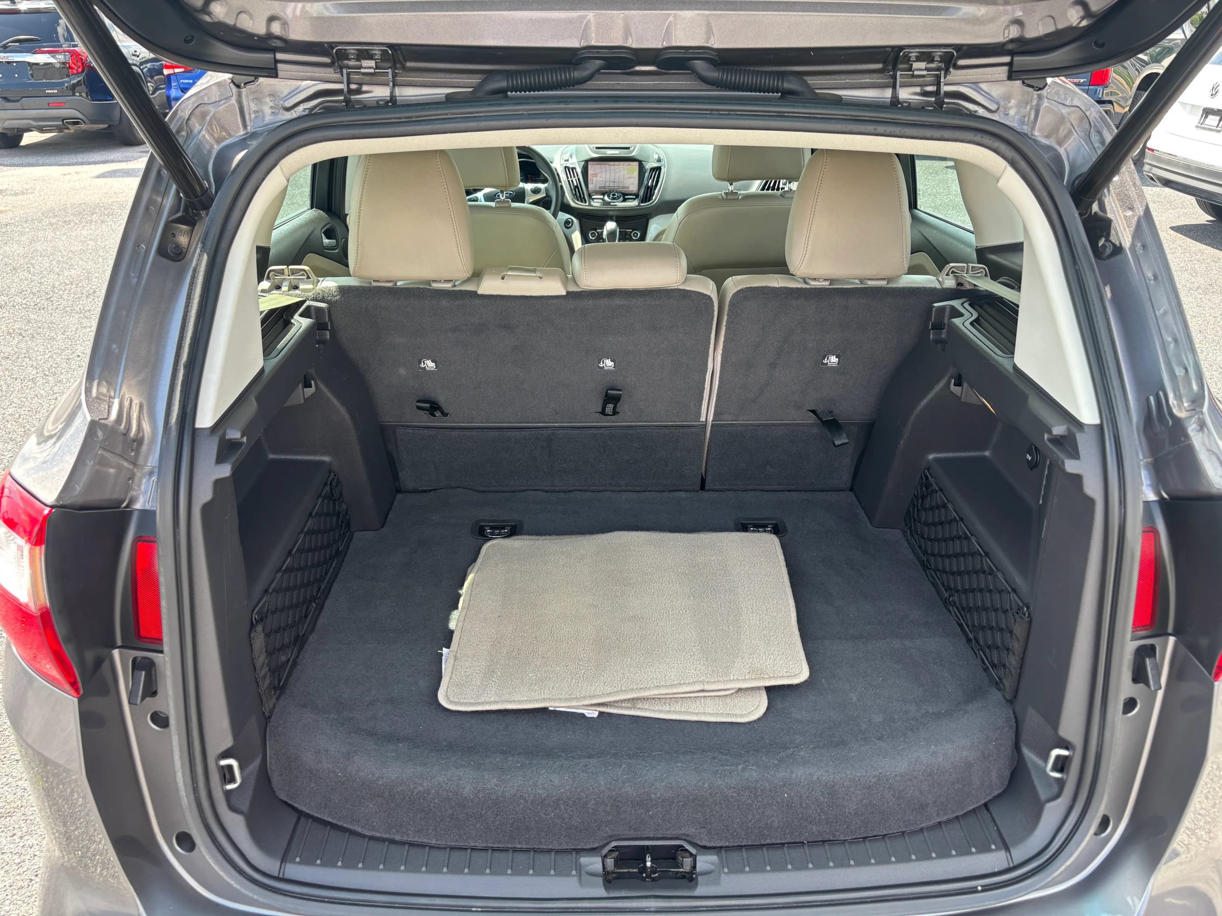 Used 2014 Ford C-MAX SEL w/ Equipment Group 302A FWD image 35