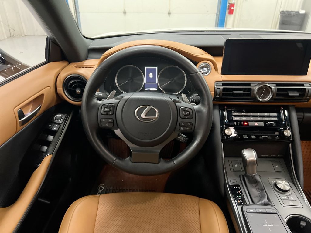 Used 2025 Lexus IS 350 F Sport w/ Navigation Package AWD/4WD image 11