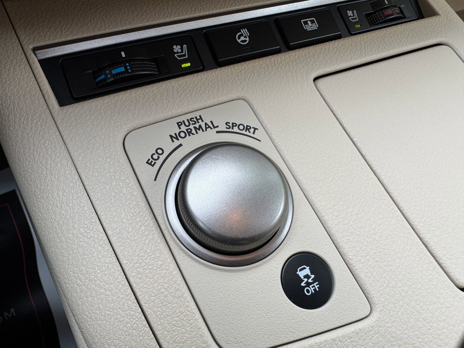 Used 2013 Lexus ES 350 image 30