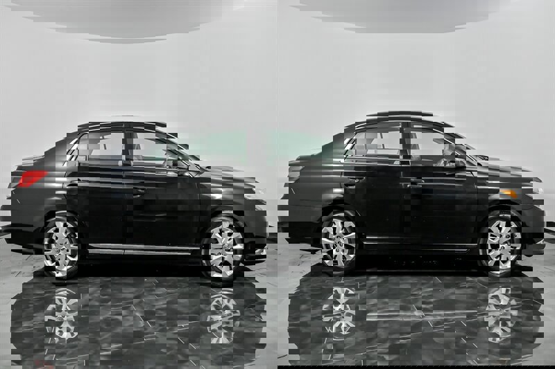 Used 2012 Toyota Avalon image 13