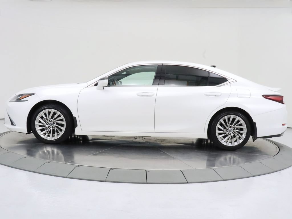 Used 2023 Lexus ES 350 Ultra Luxury w/ Accessory Package (Z2) FWD image 2