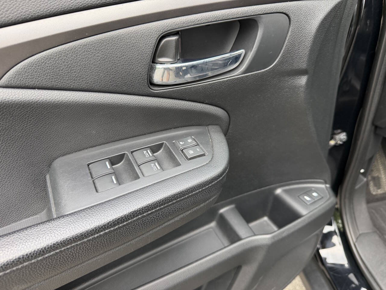 Used 2016 Honda Pilot EX-L image 10