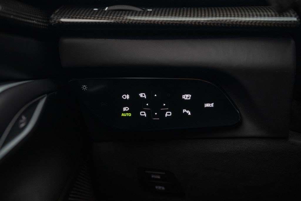 Used 2024 Ferrari Purosangue AWD/4WD image 41
