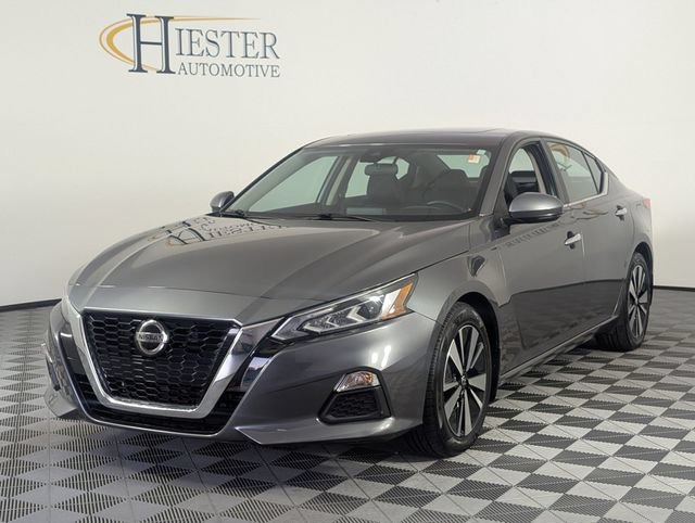 Used 2021 Nissan Altima 2.5 SV w/ SV Premium Package FWD image 4