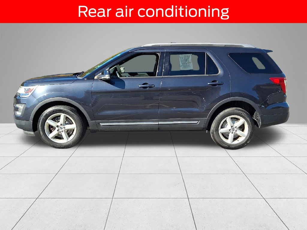 Certified 2017 Ford Explorer XLT AWD/4WD image 7