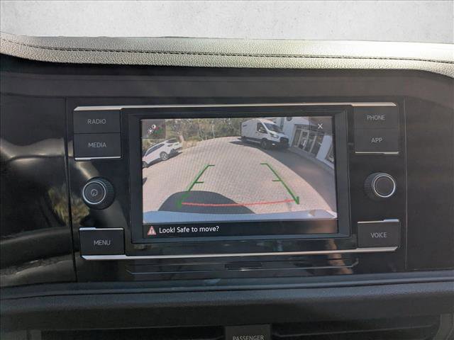 Used 2023 Volkswagen Jetta SE w/ Panoramic Sunroof Package image 19