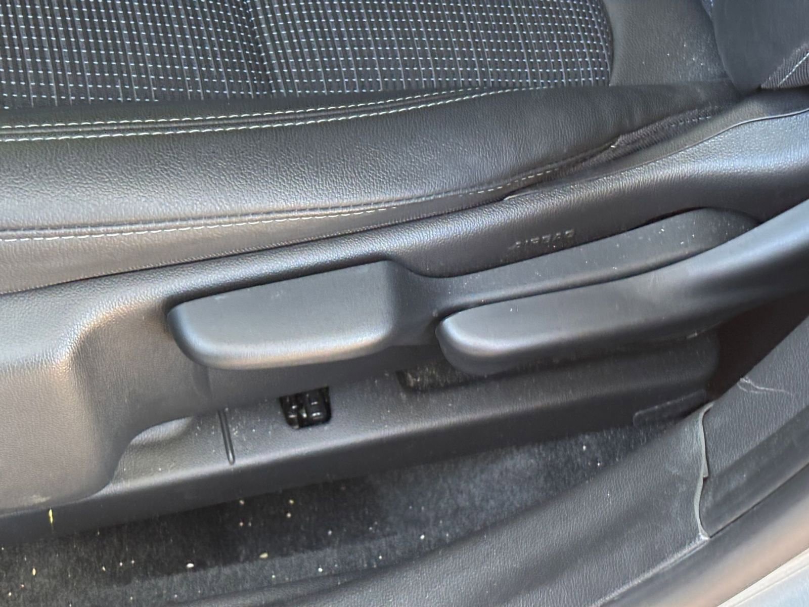 Used 2025 Buick Envista Preferred image 22