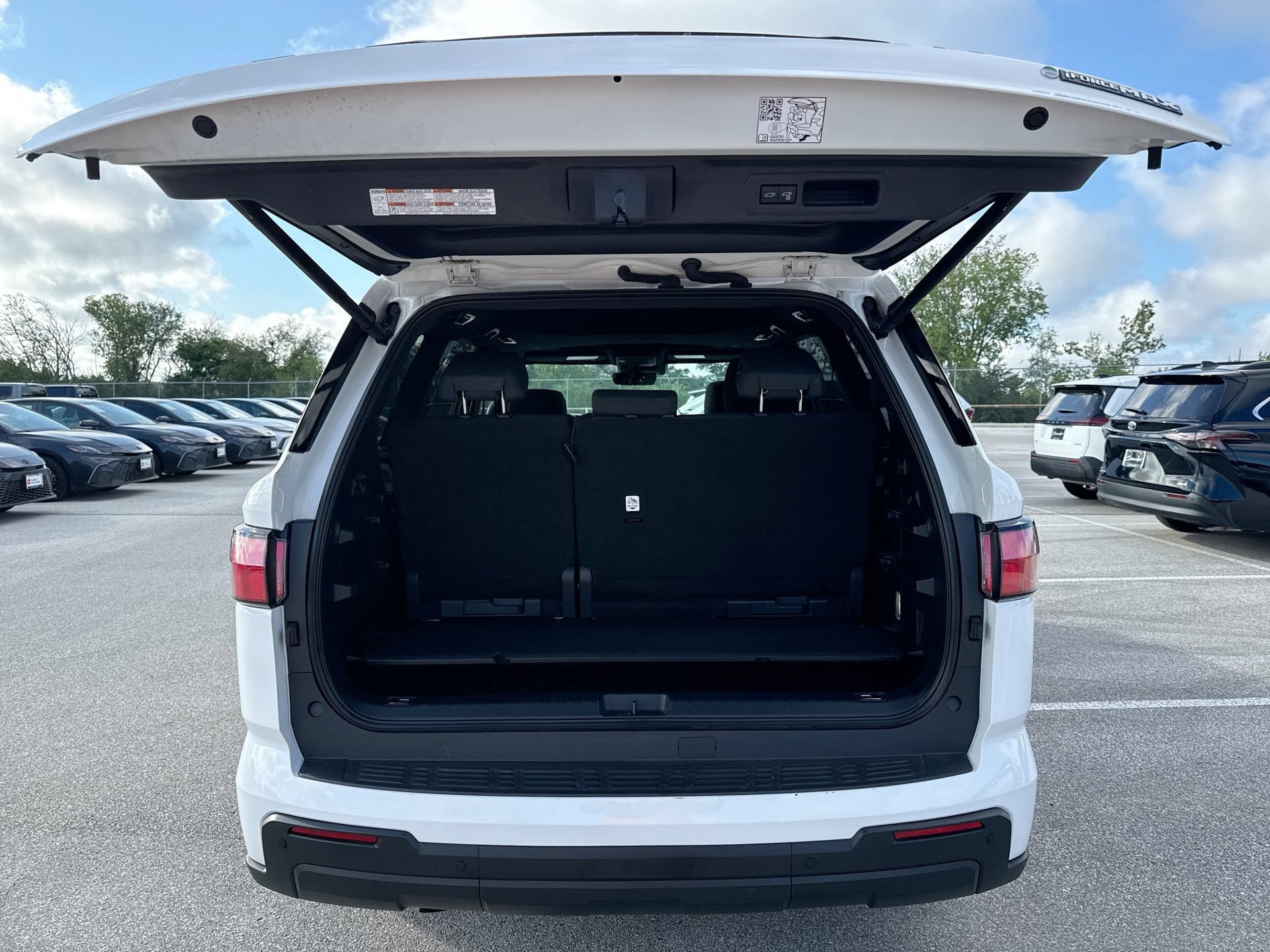 Certified 2026 Toyota Sequoia SR5 w/ TRD Off-Road Package AWD/4WD image 20