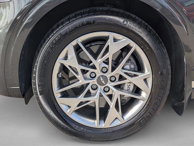 Used 2025 Genesis GV70 2.5T w/ Advanced Package image 24