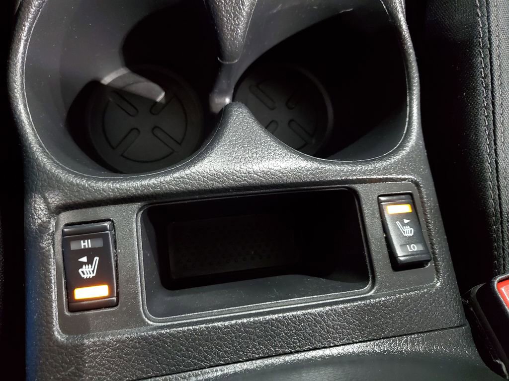 Used 2019 Nissan Rogue SV w/ Premium Package image 35