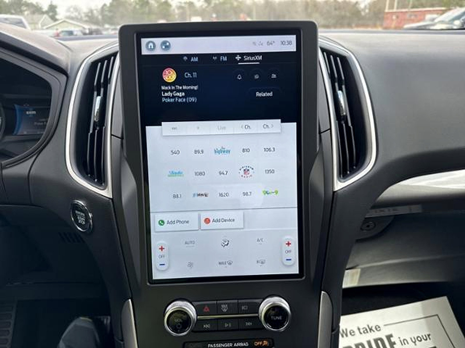 New 2024 Ford Edge SE image 16