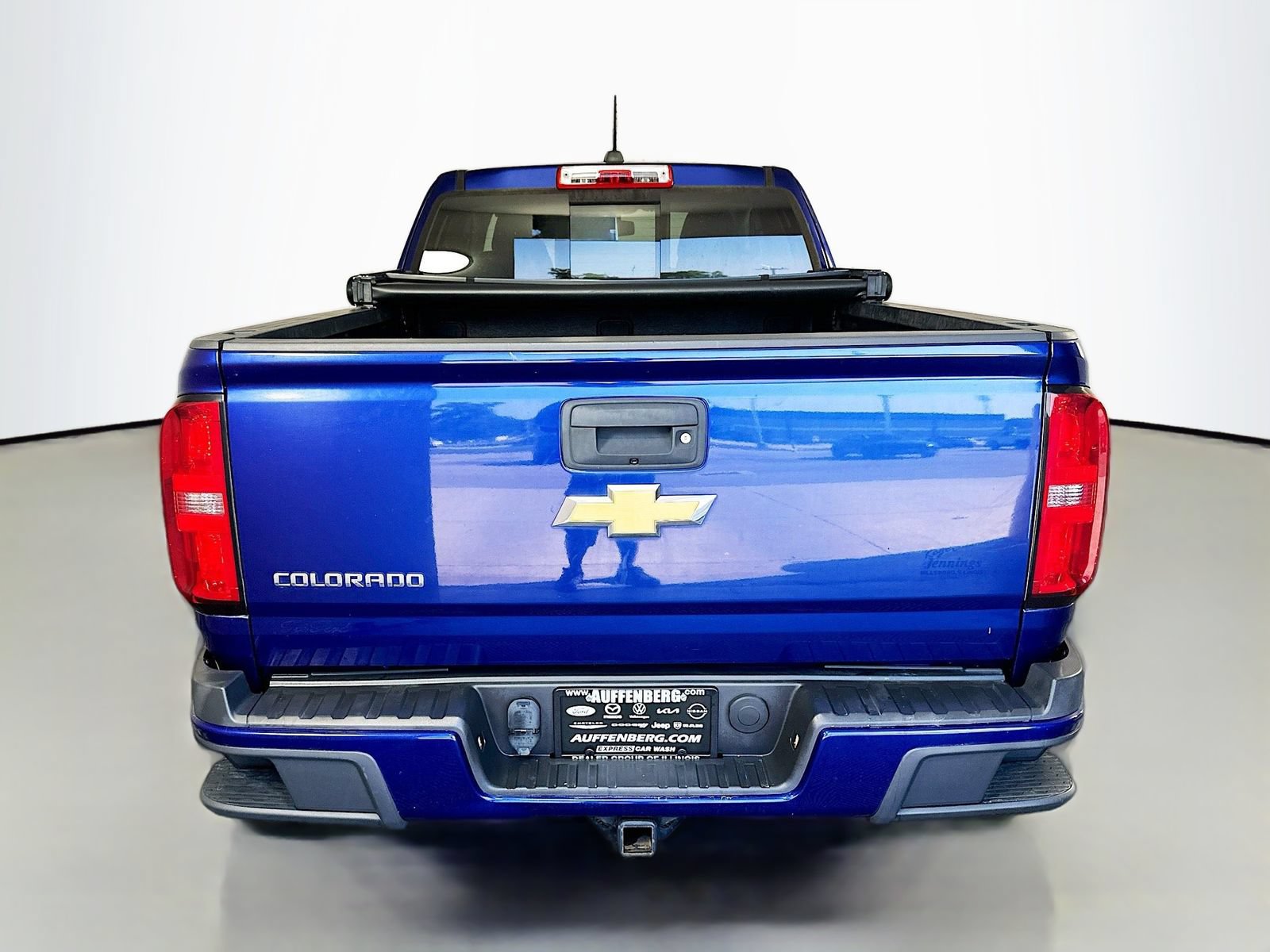 Used 2015 Chevrolet Colorado Z71 AWD/4WD image 6