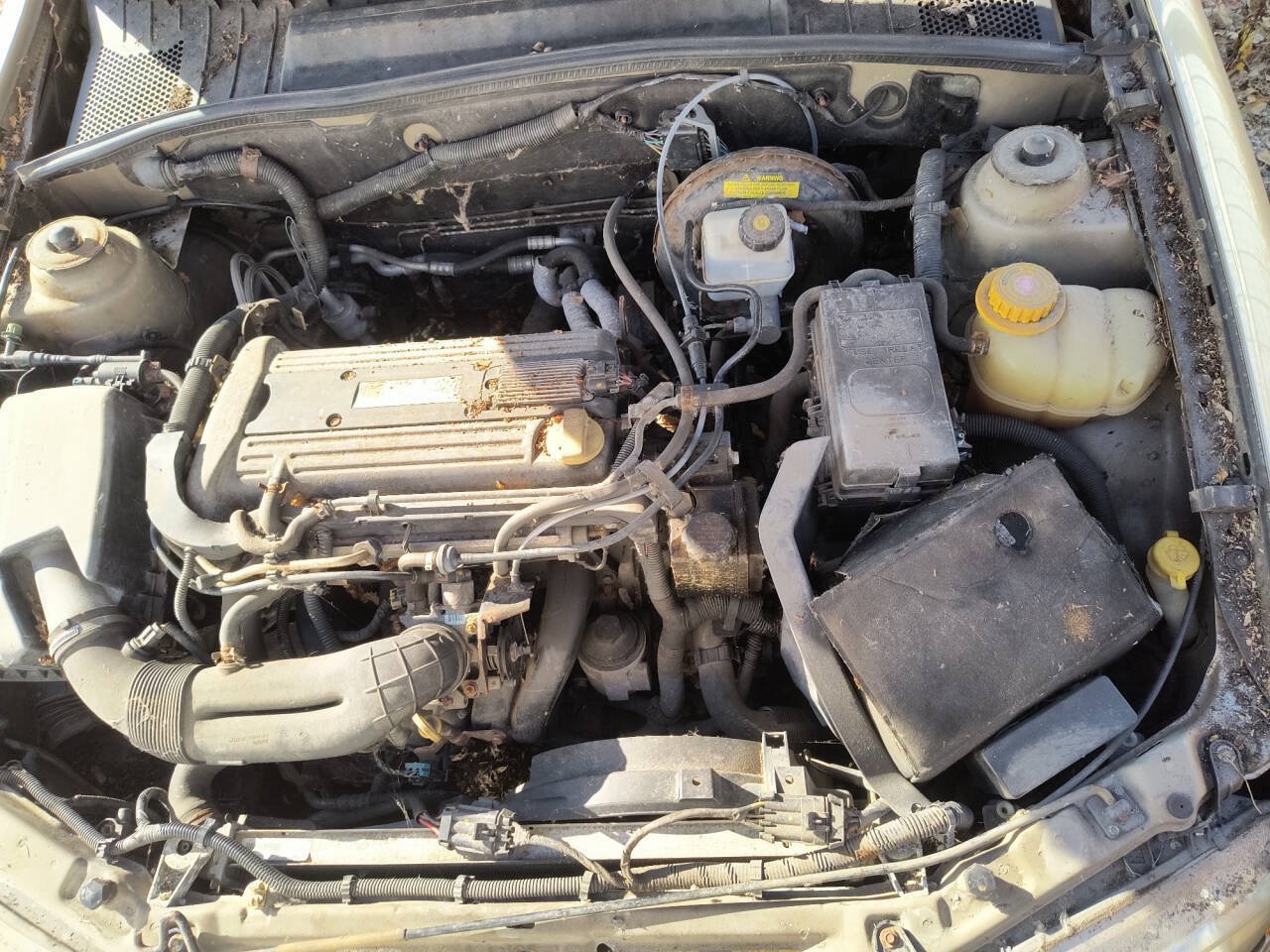 Used 2001 Saturn L-Series L200 FWD image 40