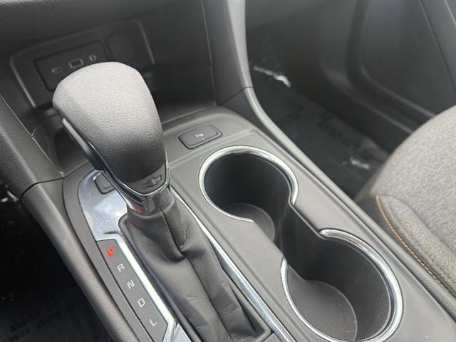 Used 2023 Chevrolet Equinox LT image 38