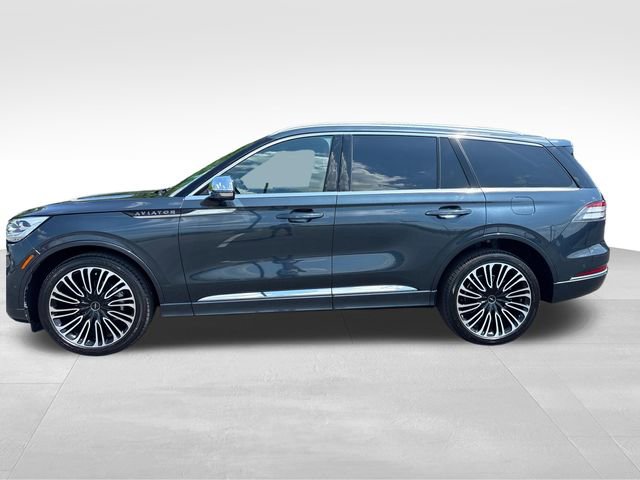 Certified 2020 Lincoln Aviator Black Label w/ Dynamic Handling Package AWD/4WD image 2