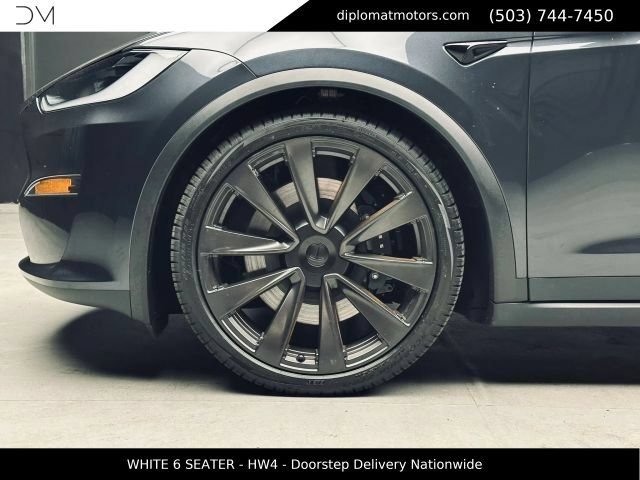 Used 2025 Tesla Model X AWD/4WD image 38