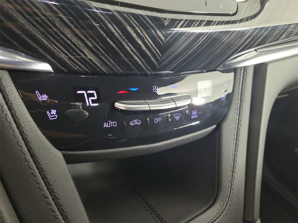 Certified 2024 Cadillac XT6 Premium Luxury w/ LPO, Floor Liner Package image 28