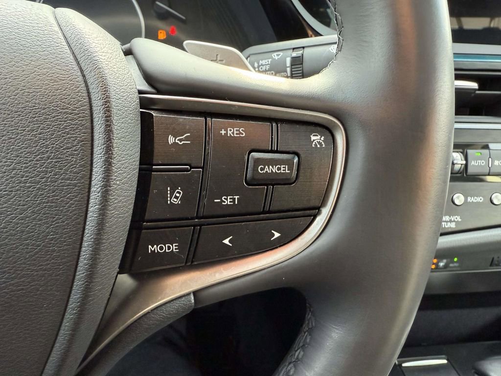 Used 2023 Lexus ES 350 Premium w/ Premium Package image 19