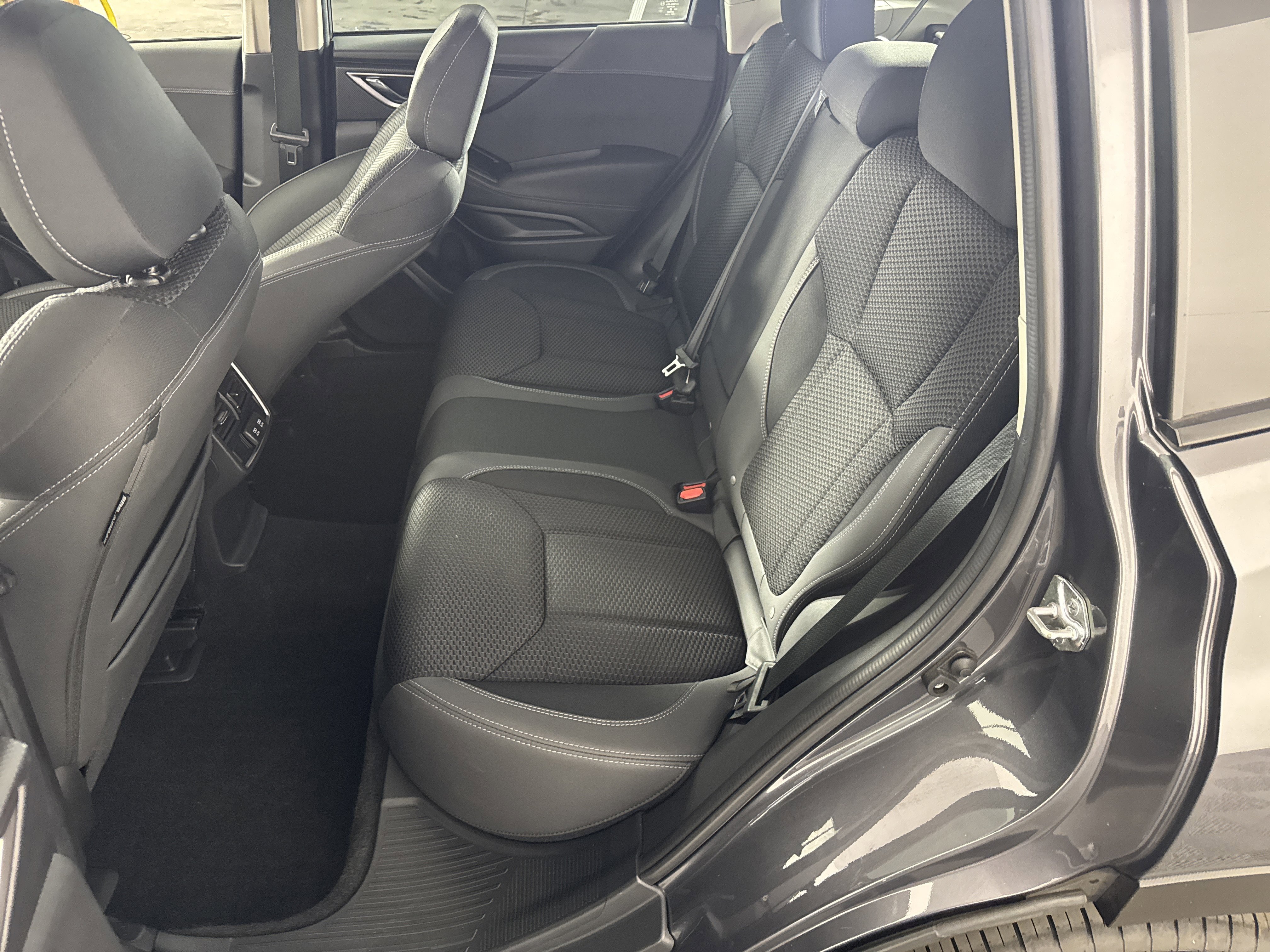 Used 2022 Subaru Forester Premium w/ Popular Package #1 image 25