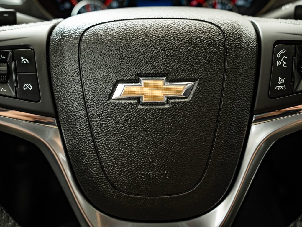 Used 2017 Chevrolet SS RWD image 28