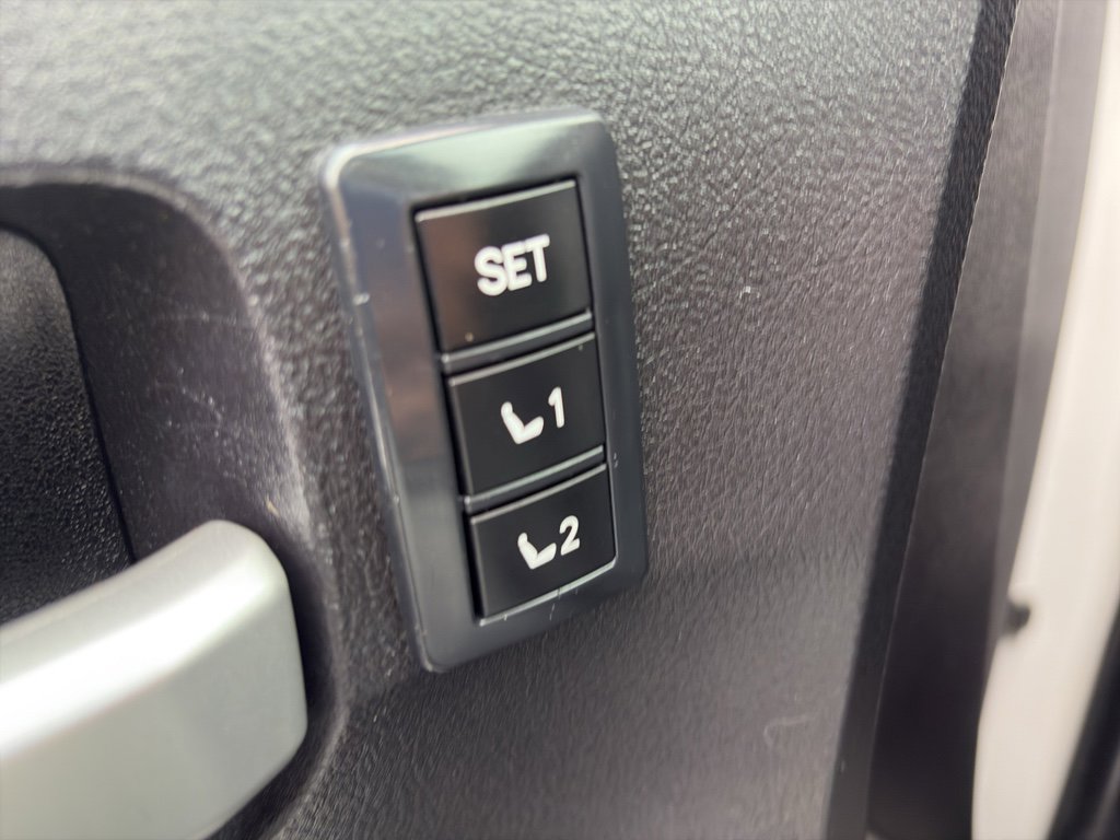 Used 2008 Toyota Tundra Limited image 24