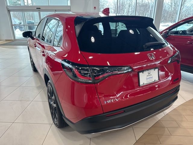 Certified 2025 Honda HR-V Sport image 6