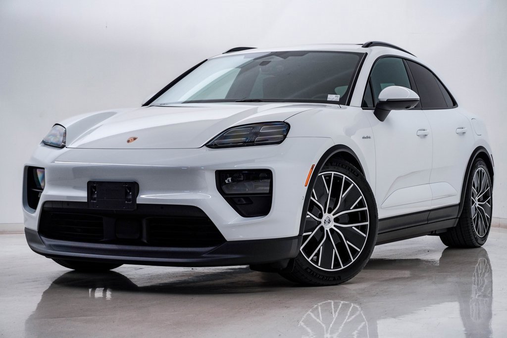 Certified 2025 Porsche Macan 4S Electric image 1