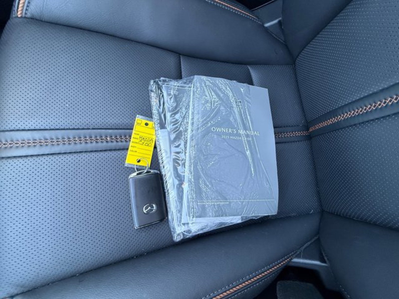 Used 2025 MAZDA CX-50 AWD 2.5 Hybrid w/ Premium Pkg image 21