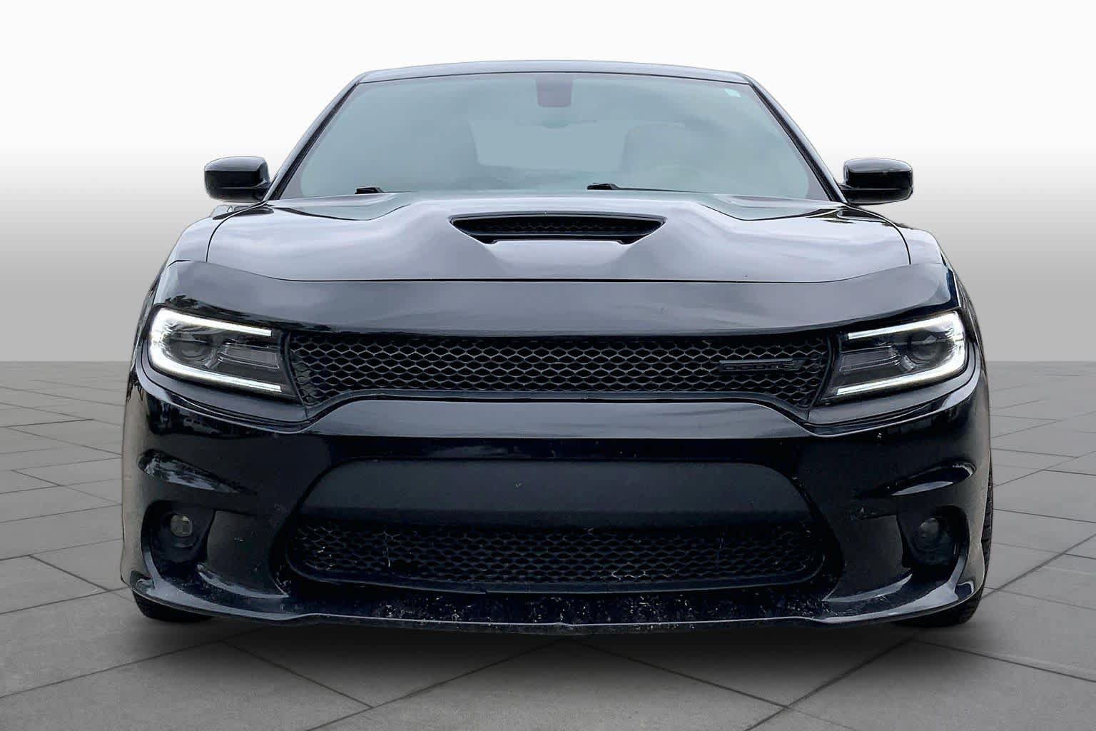 Used 2022 Dodge Charger R/T w/ Blacktop Package RWD image 4