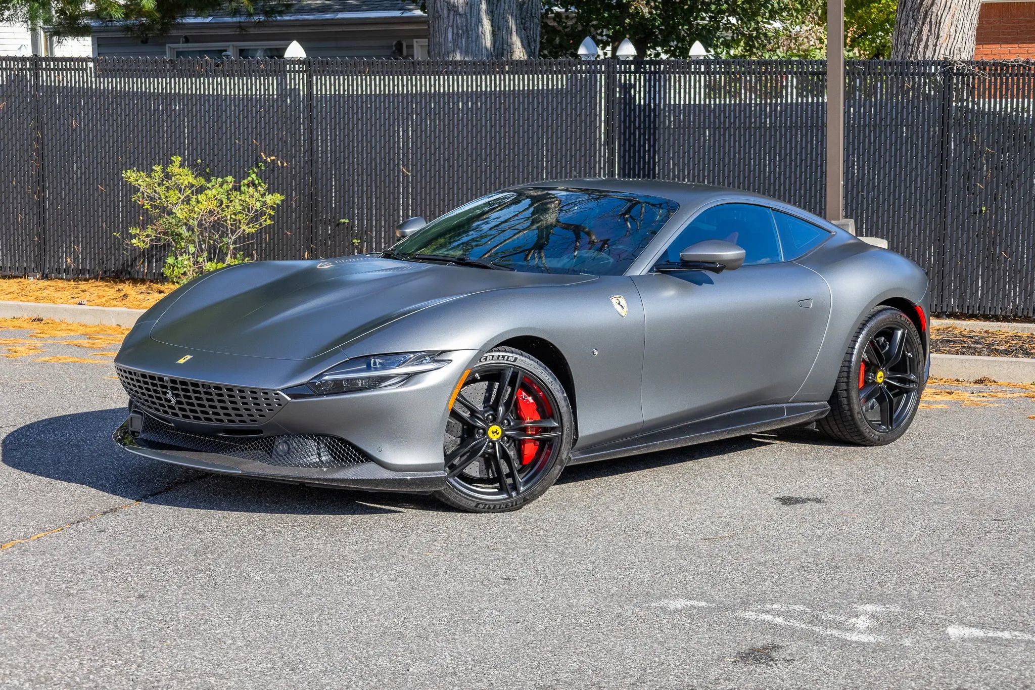 Used 2024 Ferrari Roma image 3