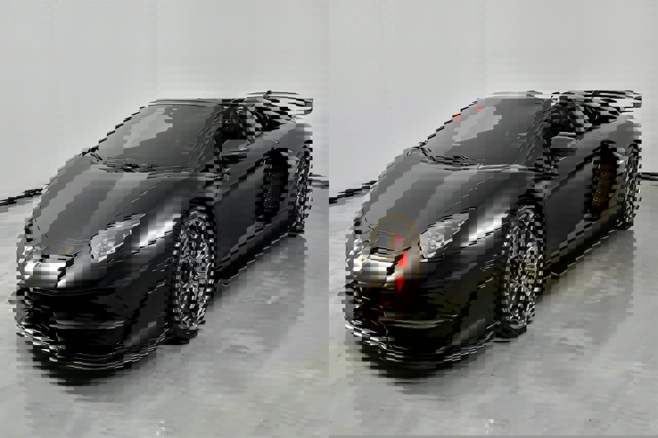 Used 2021 Lamborghini Aventador SVJ image 6