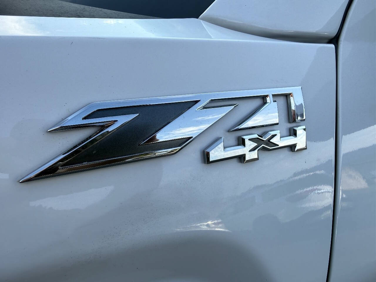 Used 2016 GMC Sierra 1500 SLE w/ SLE Value Package AWD/4WD image 15