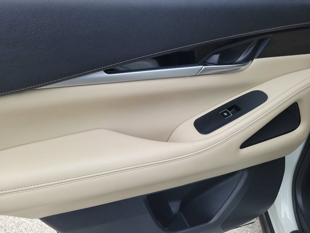 Used 2023 INFINITI QX60 Pure FWD image 12