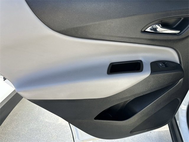 Used 2023 Chevrolet Equinox LT image 36