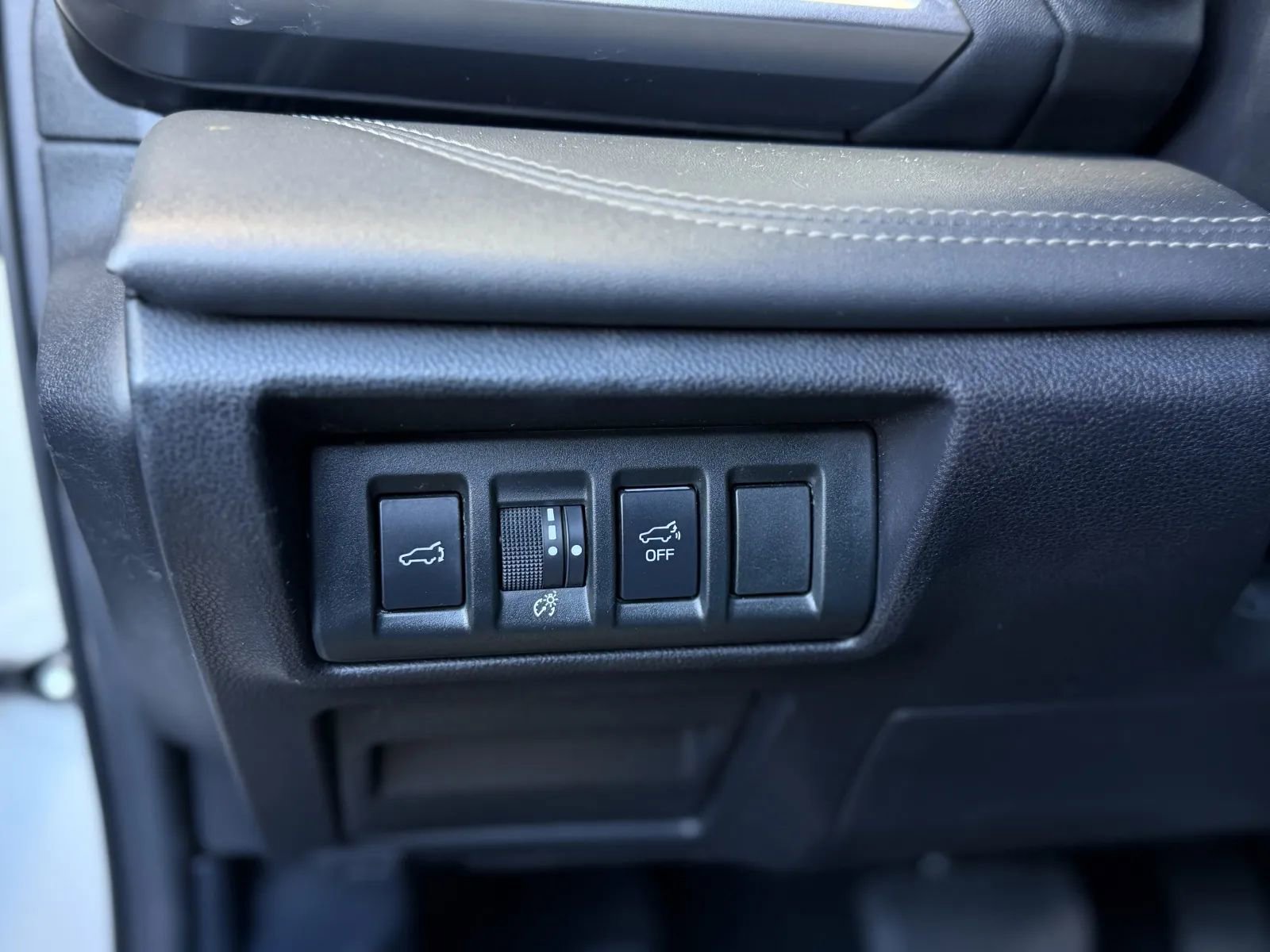 Used 2024 Subaru Outback Limited XT image 27