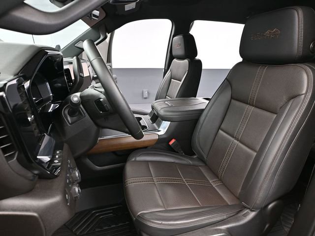 Used 2024 Chevrolet Silverado 3500 High Country w/ Technology Package image 31