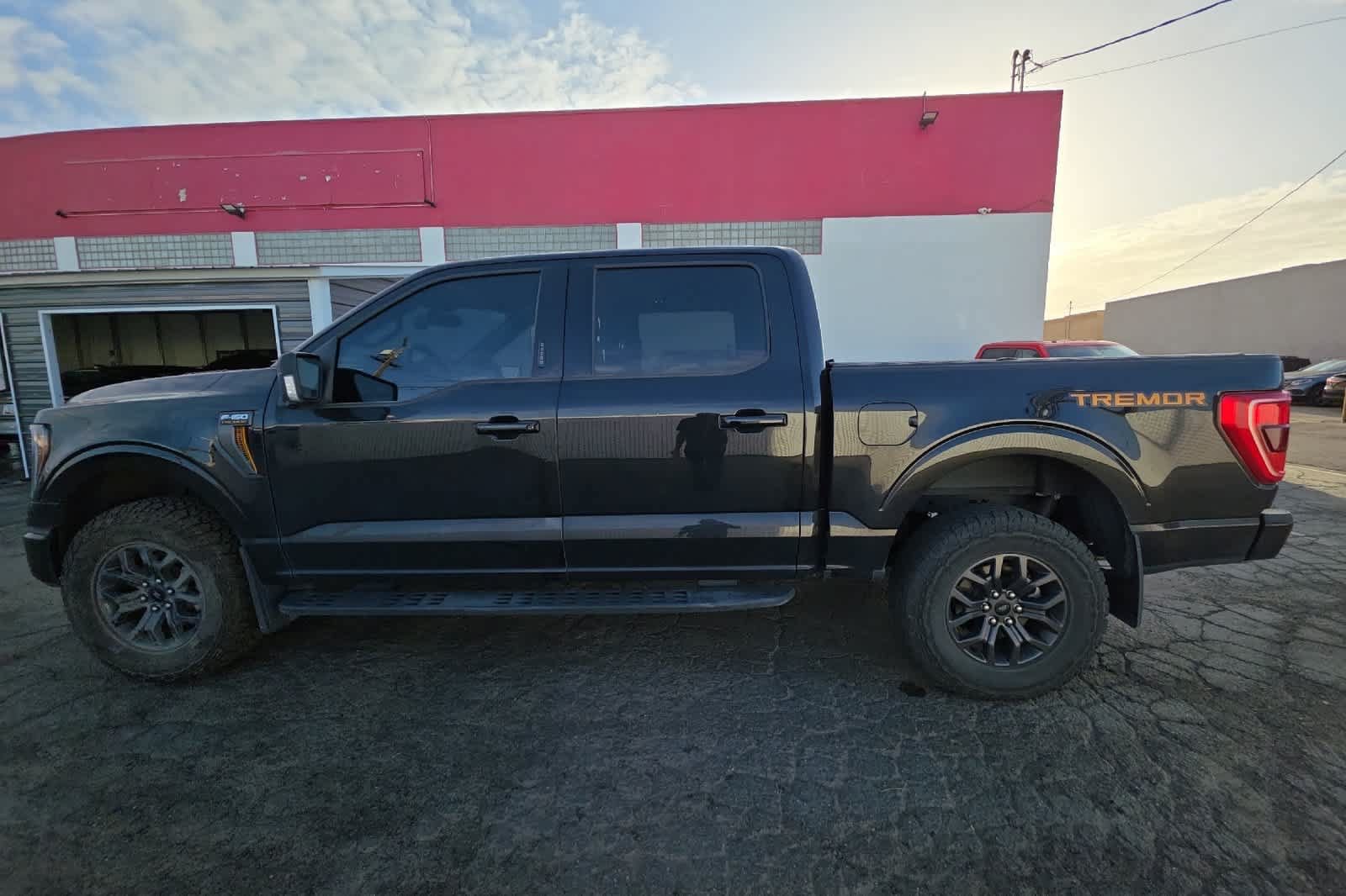 Used 2023 Ford F150 Tremor w/ Trailer Tow Package AWD/4WD image 5