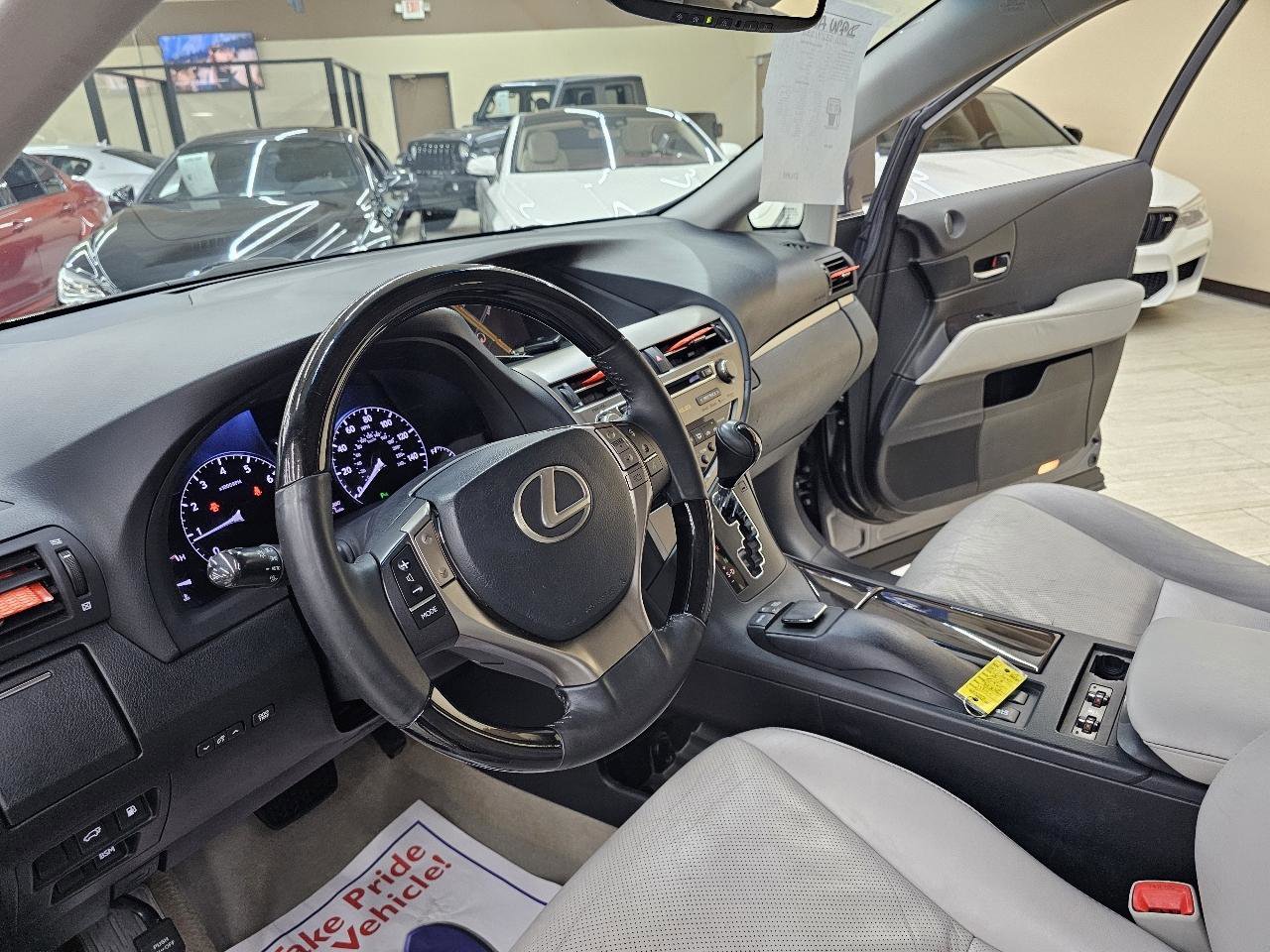 Used 2013 Lexus RX 350 FWD w/ Navigation Pkg image 19
