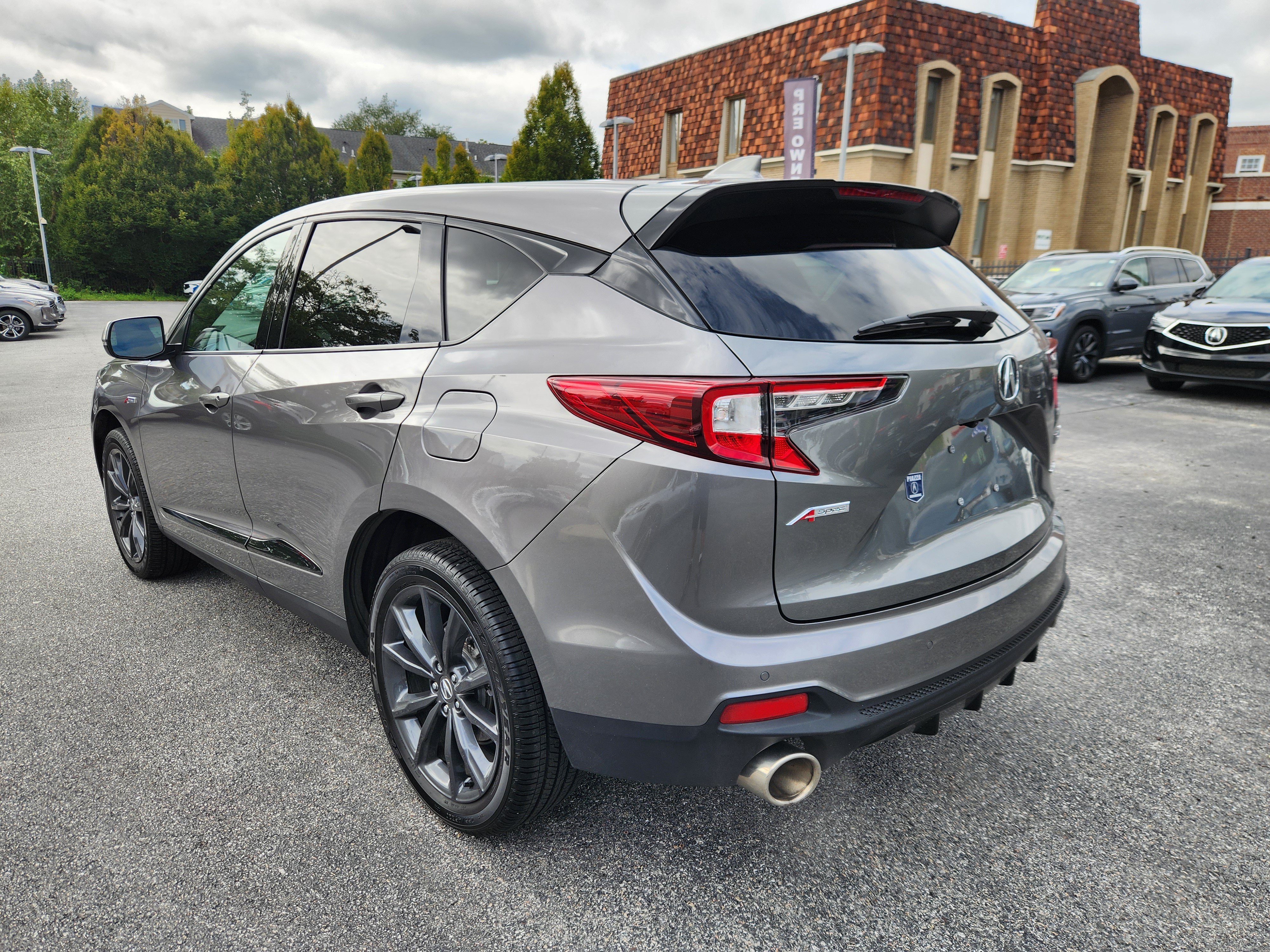 Used 2026 Acura RDX w/ Advance Package AWD/4WD image 3