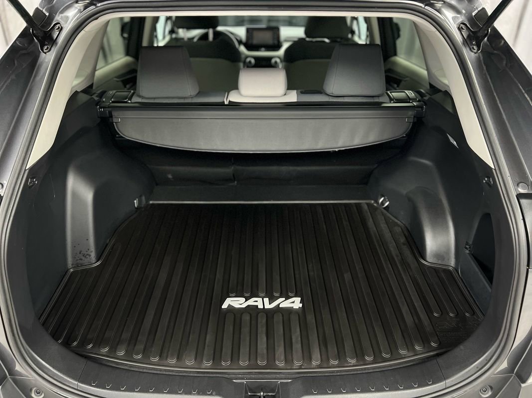 Used 2019 Toyota RAV4 XLE w/ All Weather Liner Package AWD/4WD image 63