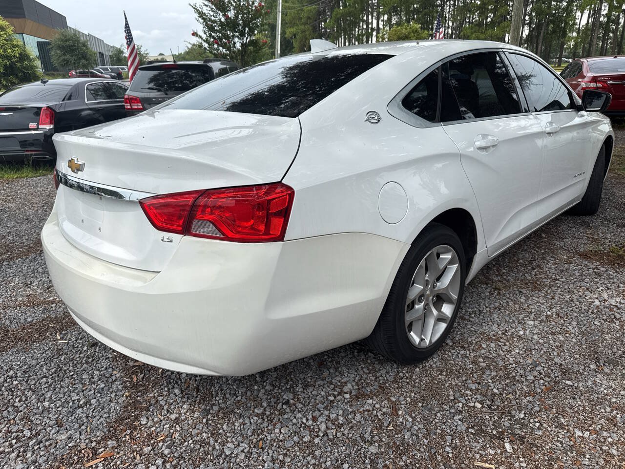 Used 2016 Chevrolet Impala LS FWD image 3