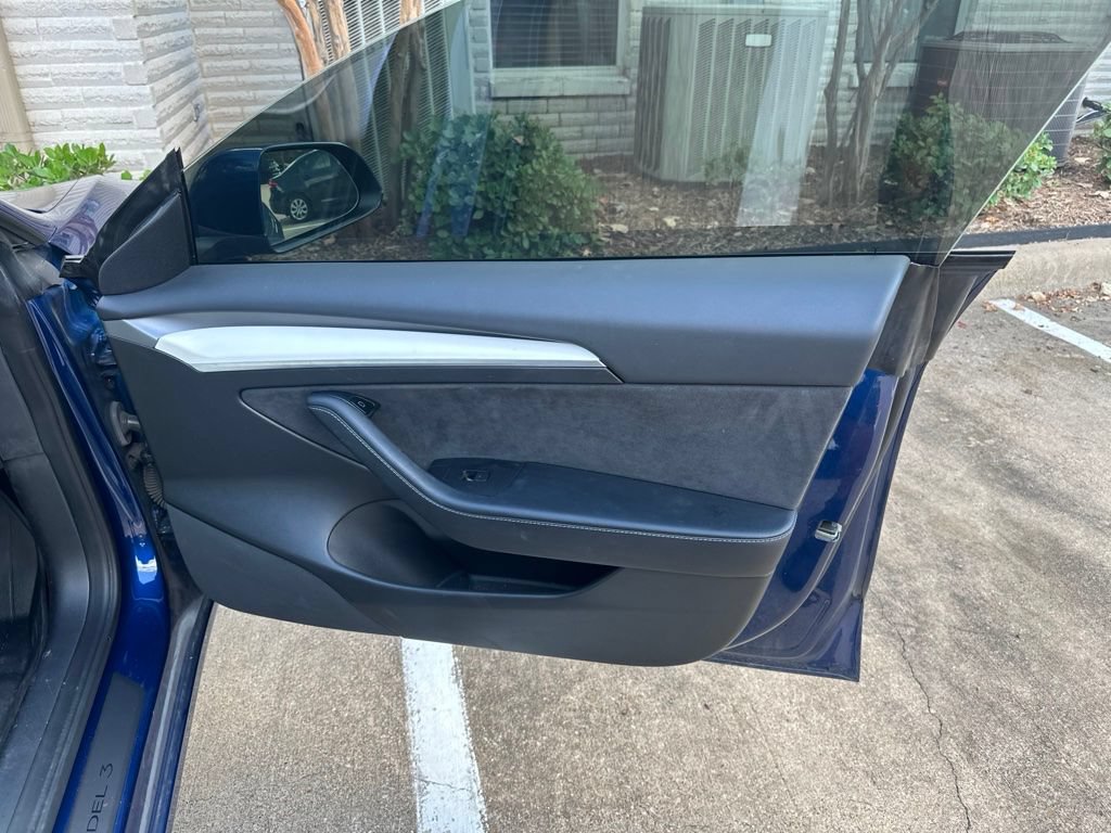 Used 2021 Tesla Model 3 Standard Range Plus RWD image 14