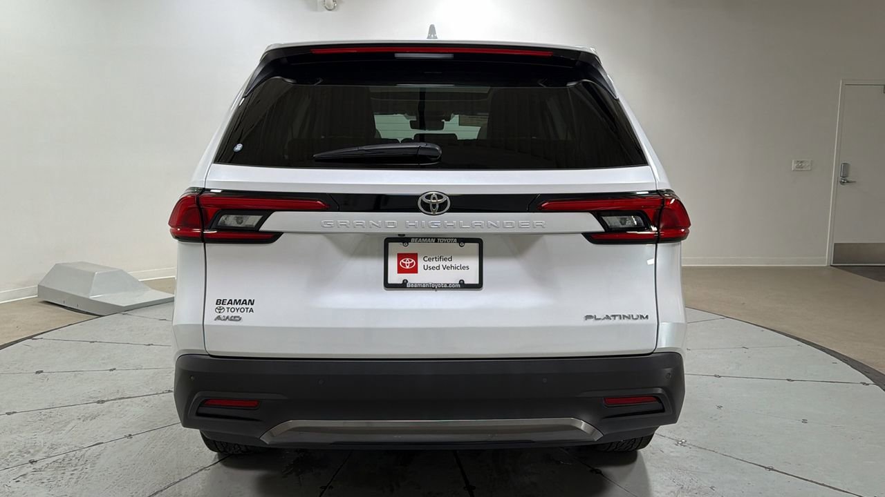 Certified 2024 Toyota Grand Highlander Platinum image 4