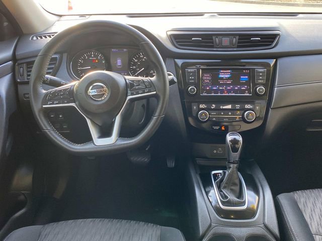 Used 2019 Nissan Rogue SV image 8