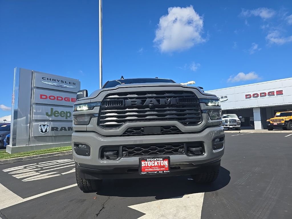 New 2026 RAM 3500 Big Horn AWD/4WD image 24