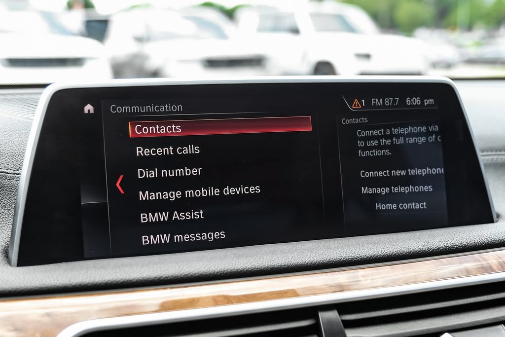 Used 2019 BMW 750i xDrive w/ M Sport Package AWD/4WD image 34
