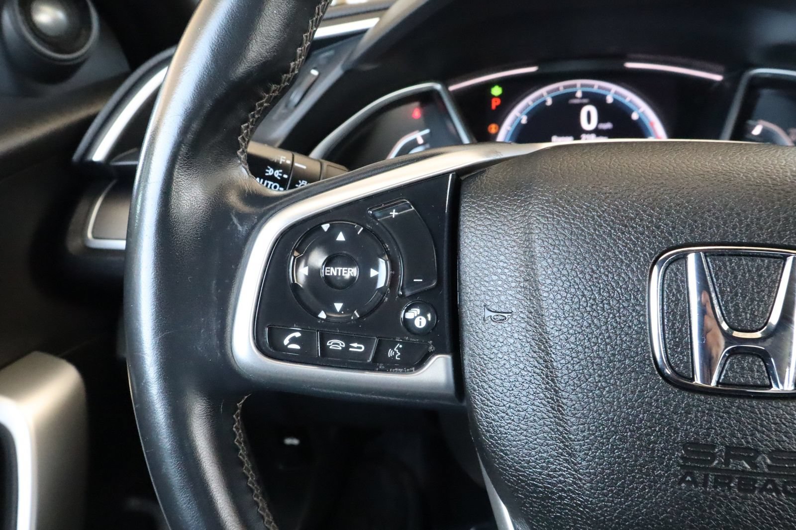 Used 2020 Honda Civic EX image 24