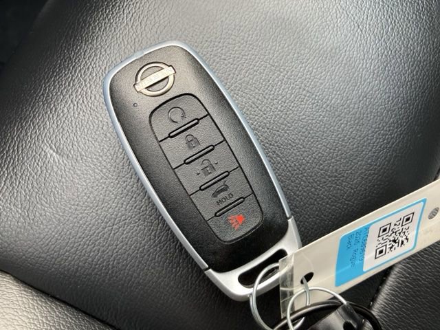 Used 2026 Nissan Rogue SL AWD/4WD image 38